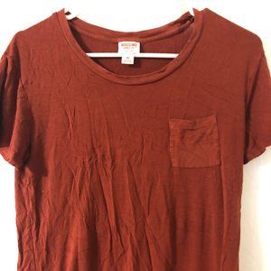 Basic pocket tee
